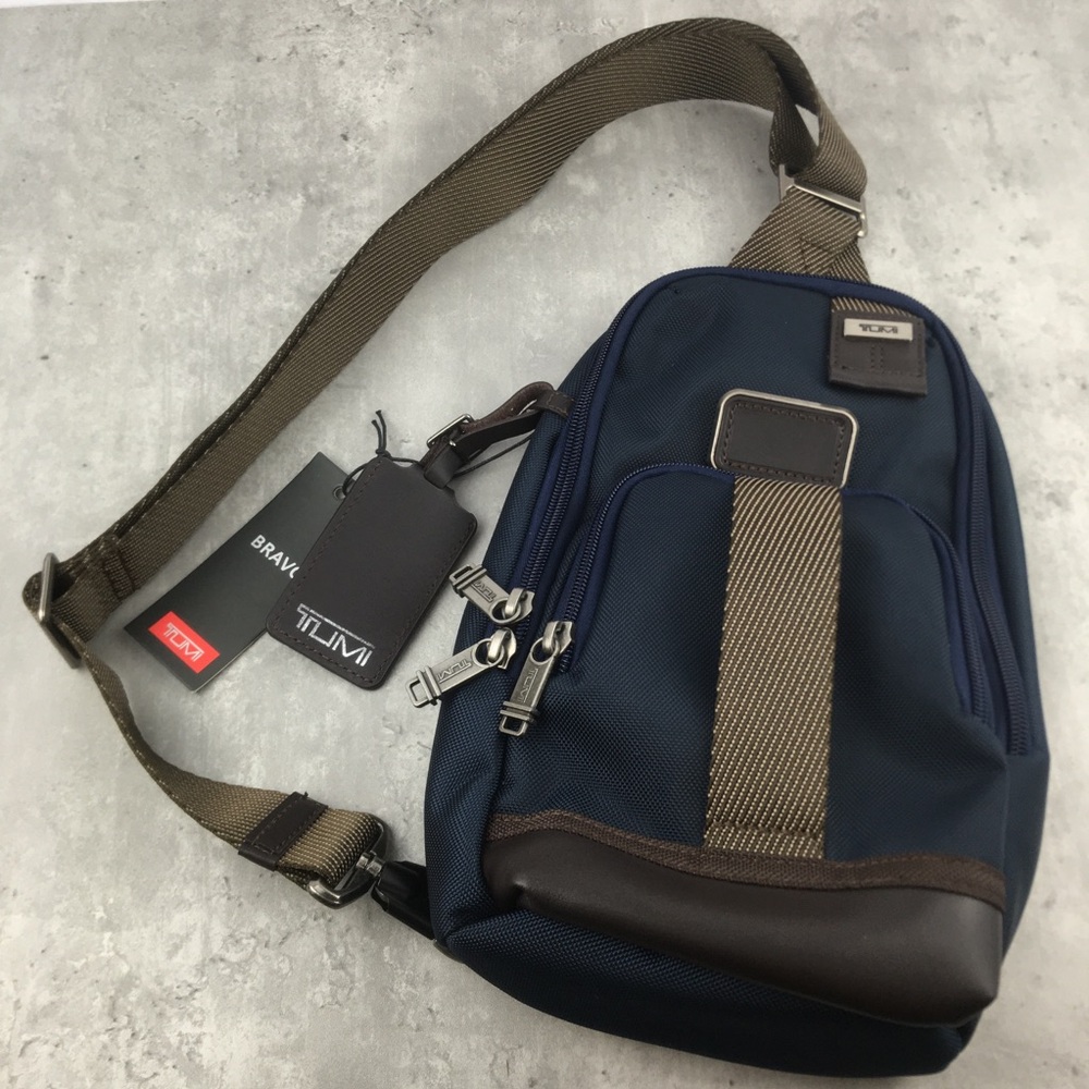 TUMI SLING BAG In blue